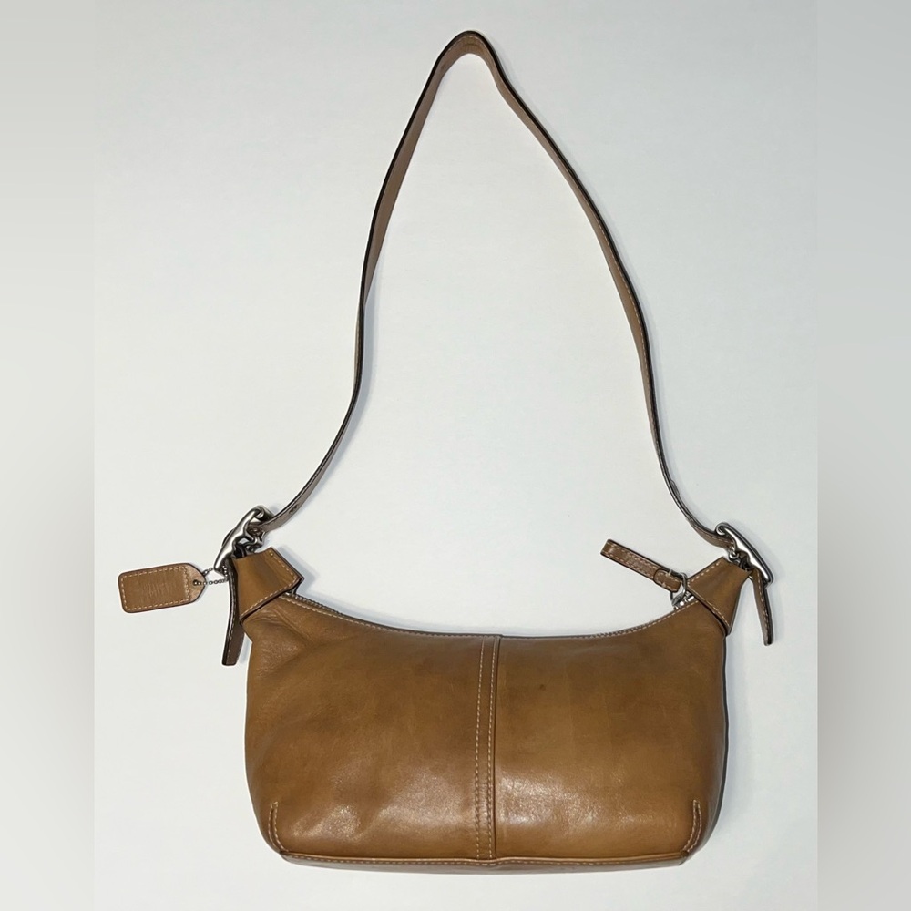 VINTAGE COACH DEMI LEGACY HOBO BAG (STYLE #9564) - CAMEL LEATHER, 2005